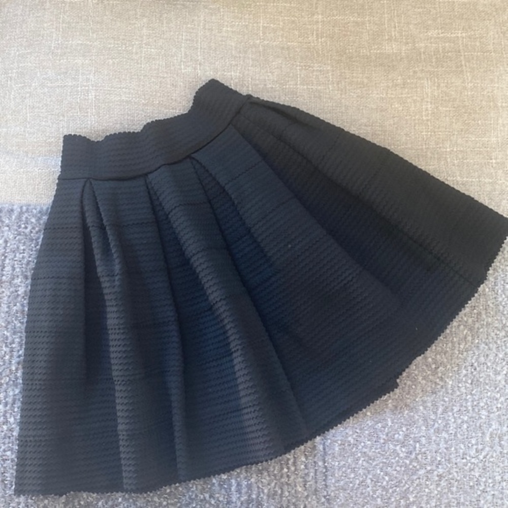 Black Elastic Skirt